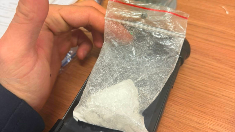 Syn dziwnie się zachowywał, matka zadzwoniła po policjantów. Mieszkaniec gminy Kołczygłowy był po narkotykach