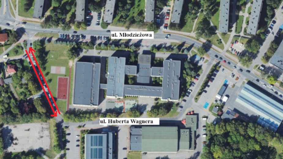 Od czwartku 20.11 zmiana organizacji ruchu na ulicy Huberta Wagnera w Chojnicach. W związku z budową lodowiska