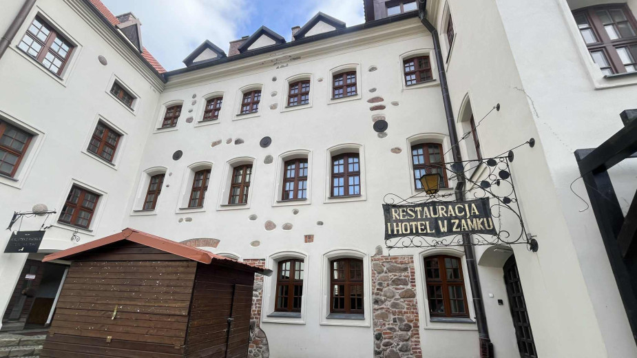 Jest trzeci przetarg na dzierżawę części restauracyjno-hotelowej bytowskiego zamku. Władze miasta zmieniły warunki dzierżawy