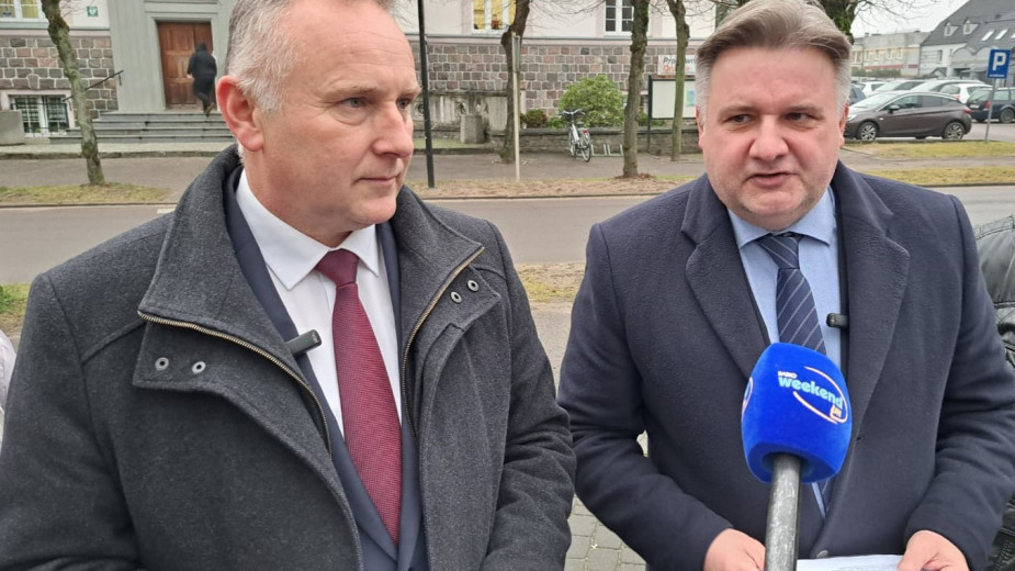 Czarne musi zwrócić KOWR-owi blisko 400 tys. zł. Poseł Michał Kowalski zarzuca władzom gminy niegospodarność