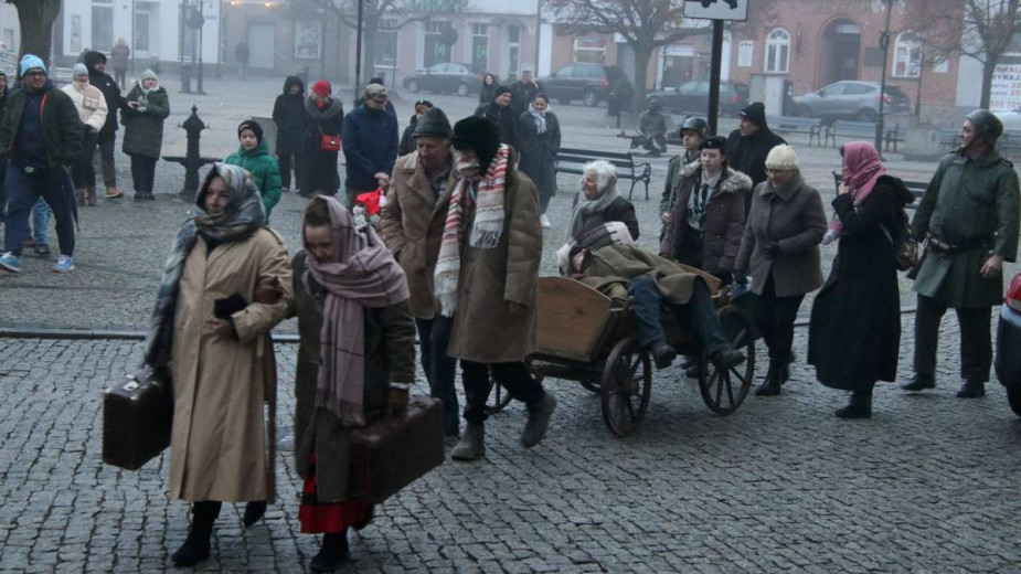 Kościerzyna upamiętniła 86. rocznicę wysiedlenia mieszkańców miasta FOTO