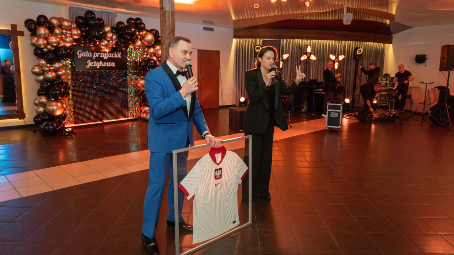 Przyjaciele Jeżykowa nie zawiedli. W trakcie uroczystej gali wylicytowano sporą kwotę na rzecz stowarzyszenia
