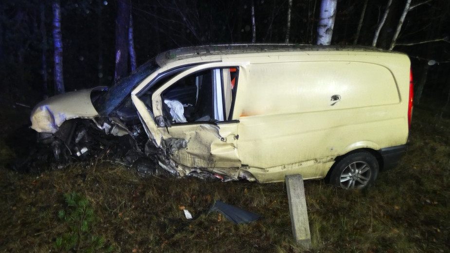 Dwie osoby zostały ranne w wypadku w Kłobuczynie, w gminie Kościerzyna