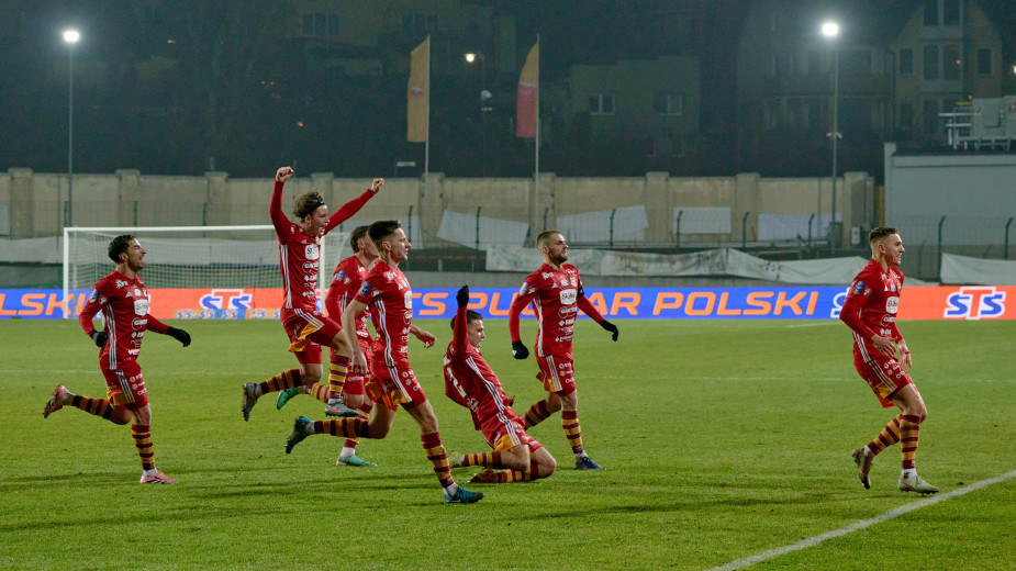 Zawisza Bydgoszcz rywalem Chojniczanki w ćwierćfinale Pucharu Polski. Oceniam szanse 50 na 50 - mówi dyrektor sportowy MKS