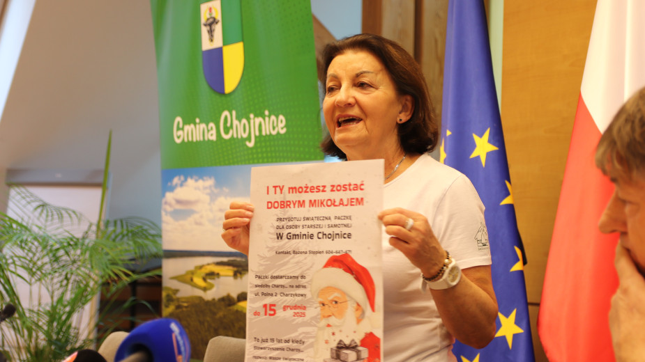 Jest tradycyjna akcja stowarzyszenia Charzy.. - można zostać św. Mikołajem dla osób starszych i samotnych