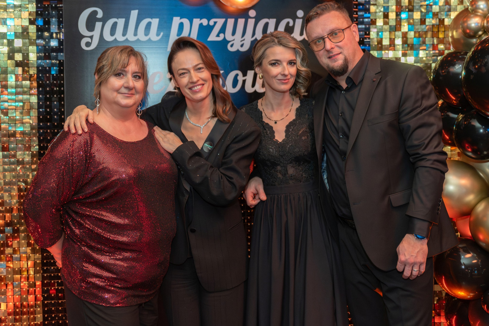 Już w czwartek 18 grudnia Radiowa Aukcja Świątecznych Stroików w Weekend FM. Zobacz tegoroczne stroiki