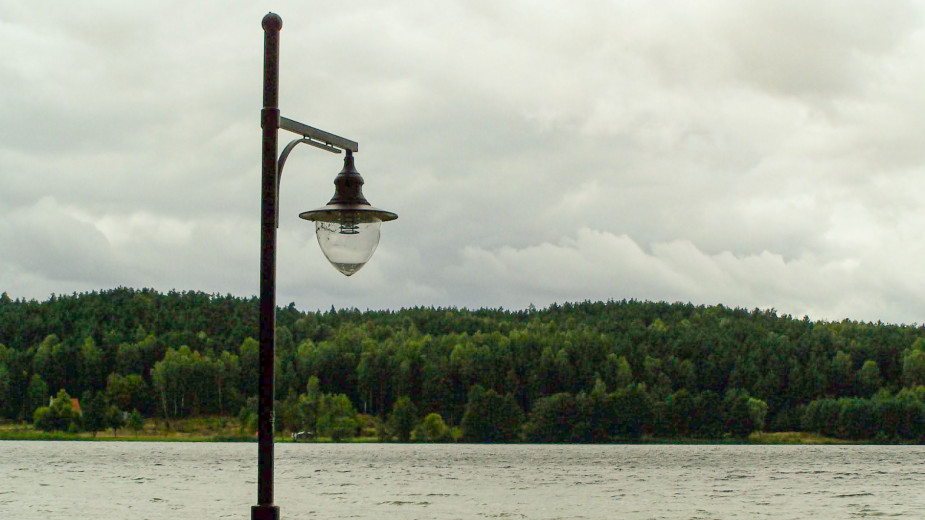 Sołtysi w gminie Chojnice za wydłużeniem czasu świecenia lamp ulicznych. Za takim rozwiązaniem opowiada się większość z nich. Godzina wyłączenia to jest 100 tys. zł