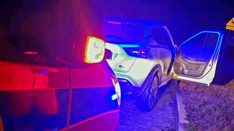 Jechał wężykiem po drodze krajowej. Pijany kierowca zatrzymany w Jeziorkach przez ratowników medycznych z Człuchowa