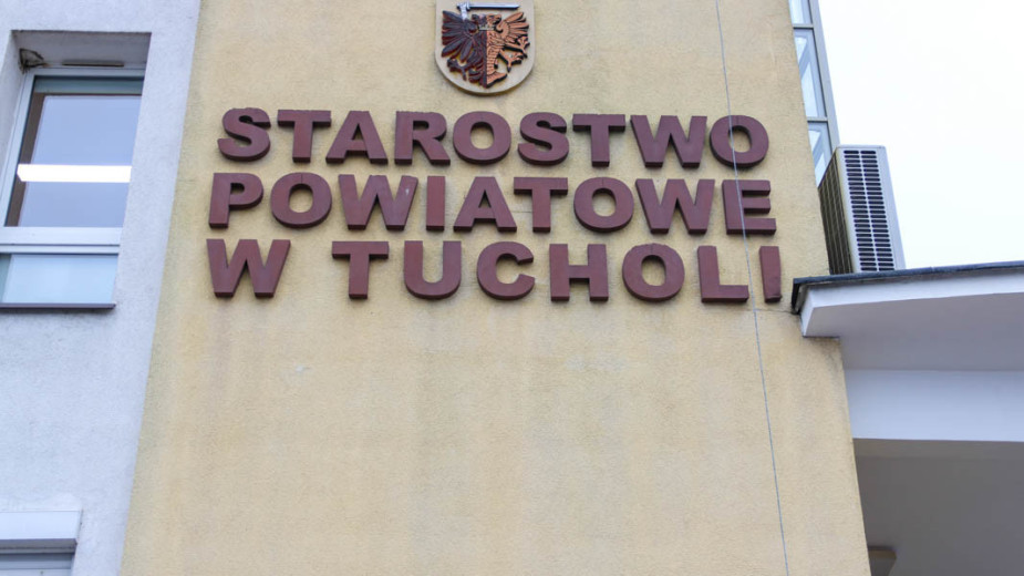 Wtorek 27.01 bez lekcji w szkołach ponadpodstawowych powiatu tucholskiego. Ze względu na skrajnie trudne warunki pogodowe