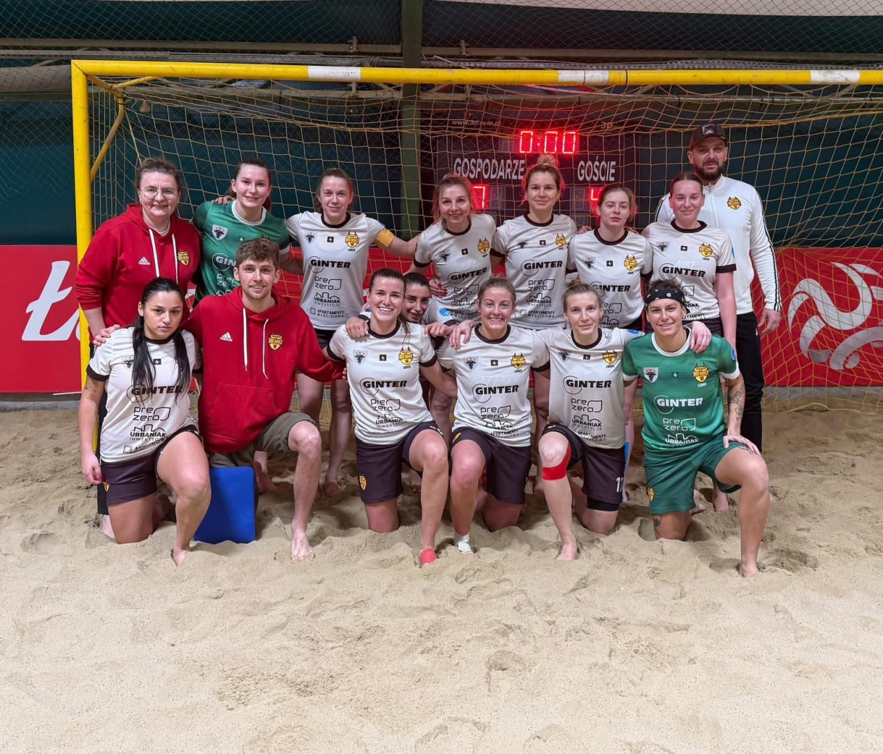 Red Devils Chojnice/Dragon Bojano mają Zimowy Puchar Polski w Beach Soccera. Red Devils Ladies zajęły drugie miejsce