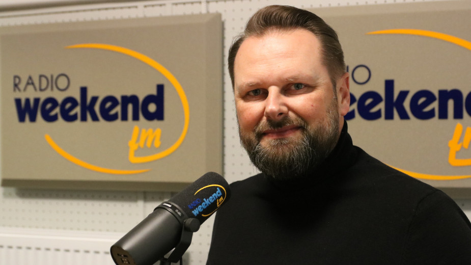 O Pucharze Polski i przygotowaniach do wiosny w II lidze, ale też relacji z Marcinem Bułką i kursie UEFA Pro. Rozmawiamy z trenerem Chojniczanki Markiem Brzozowskim WIDEO