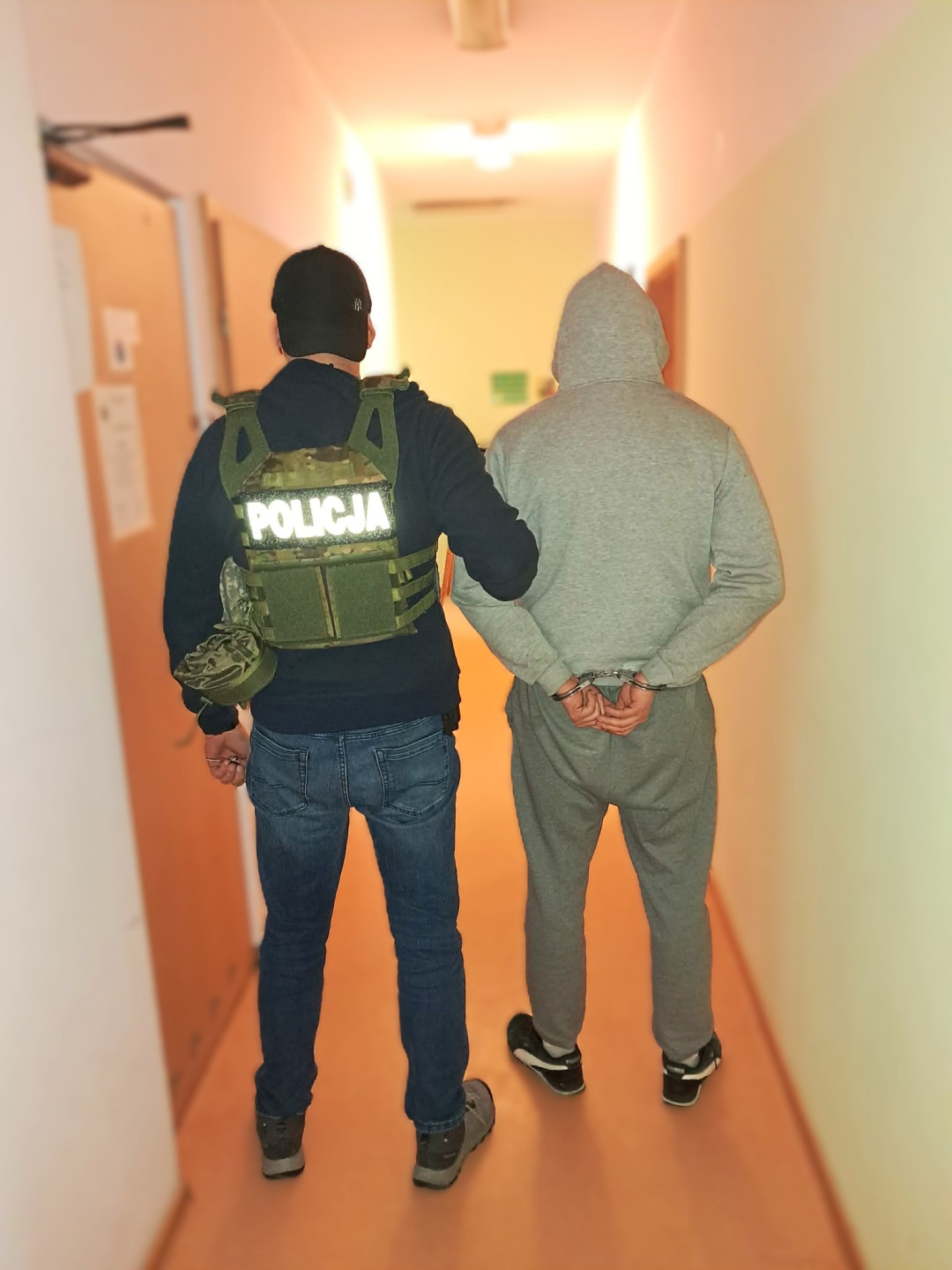 Jeden był w kanale garażowym na terenie gminy Lipusz, drugi został zatrzymany w powiecie tczewskim. Wpadli dwaj poszukiwani