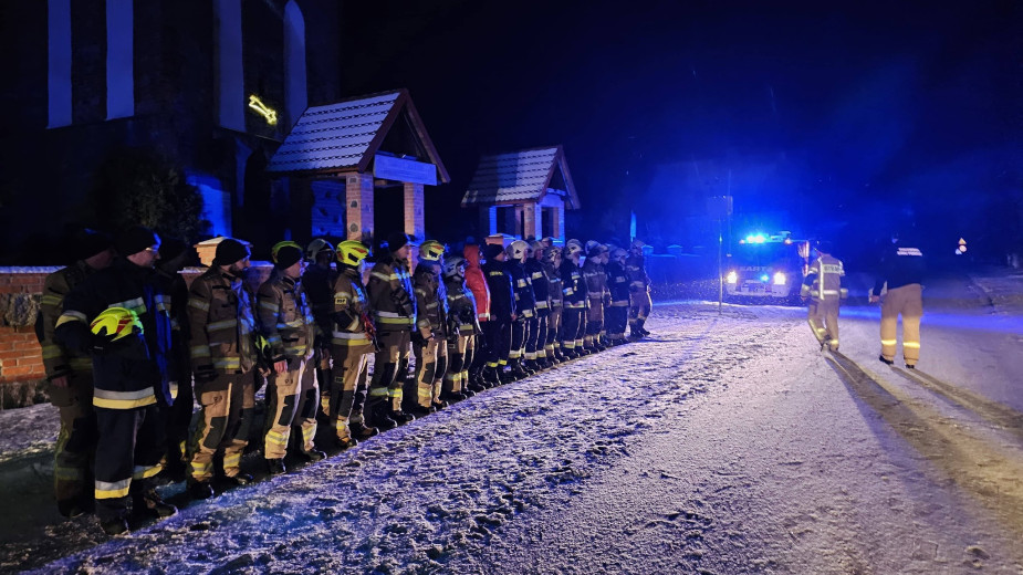 Nocne poszukiwania w Ostrowitem, w gminie Chojnice i w Grzymisławu, w gminie Debrzno. Trzej mężczyźni odnalezieni FOTO
