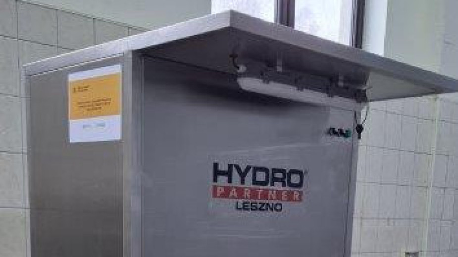 Tuchola inwestuje w bezpieczeństwo - ma swoją paczkowarkę do wody. Gdyby był jakiś problem z dostarczaniem wody