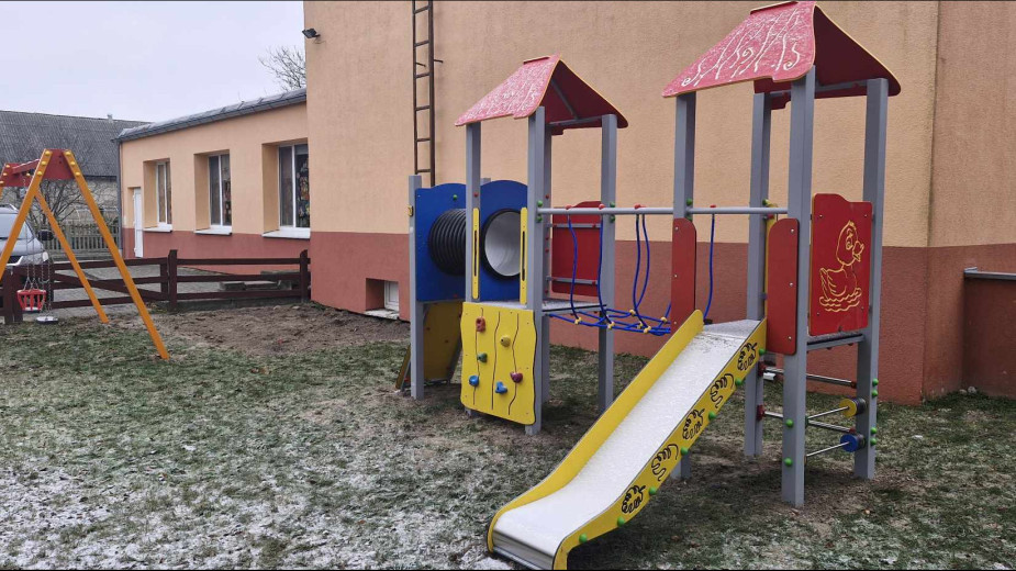 Gmina Sępólno Krajeńskie przeprowadziła remonty i rewitalizacje siłowni plenerowych i placów zabaw w sześciu sołectwach