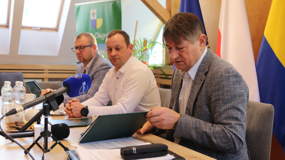 Jest umowa na budowę ulicy Polnej w Swornegaciach. To inwestycja z archeologiczną niespodzianką