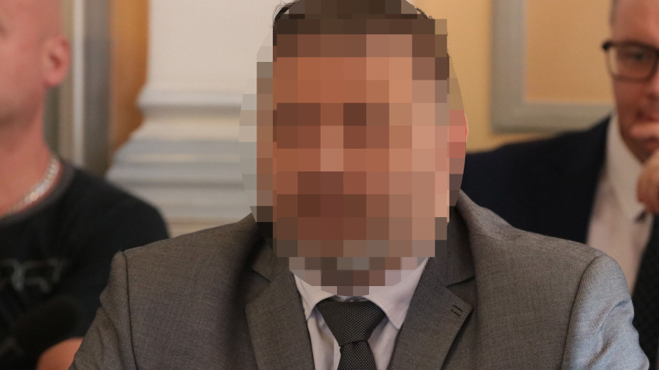 Podejrzany o kradzież policjant i radny z Człuchowa odmawia komentarza. Ruszyła procedura wydalenia go ze służby