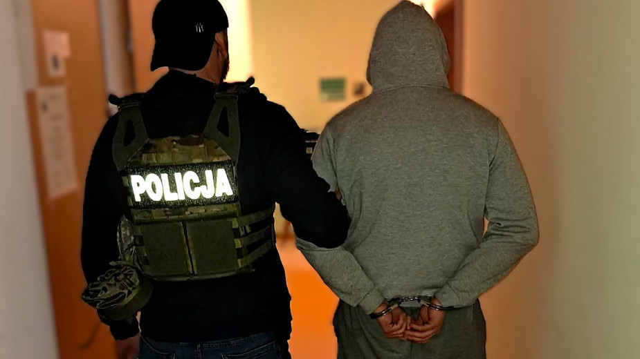 Jeden był w kanale garażowym na terenie gminy Lipusz, drugi został zatrzymany w powiecie tczewskim. Wpadli dwaj poszukiwani