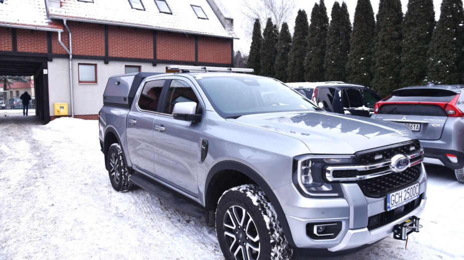 Gmina Czersk dokonała zakupów na rzecz ochrony ludności. To agregaty, specjalistyczny samochód i sprzęt dla strażaków