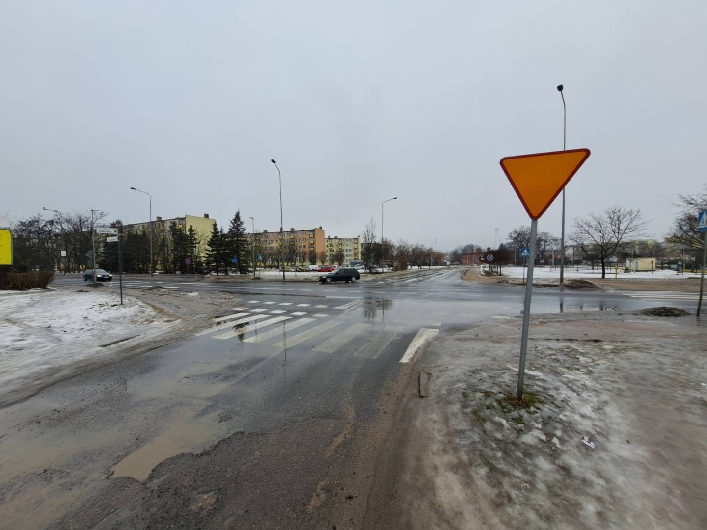 Trwają rozmowy w sprawie skrzyżowania ulic Kościerska-Bałtycka-Czerska w Chojnicach. Burmistrz chce podziału koszt&oacute;w budowy