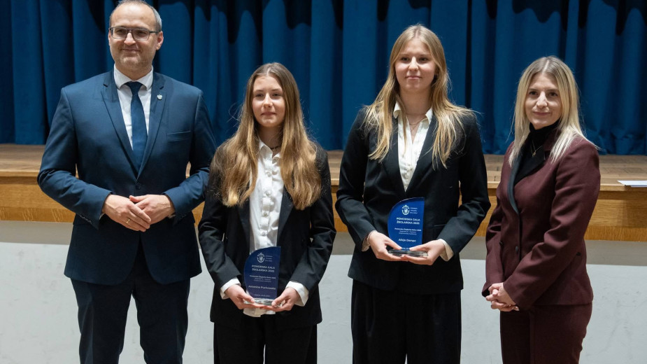 Alicja Dampc z tytułem Pomorskiej Żeglarki Roku 2025, a Klara Sobczak Młodzieżowcem Roku