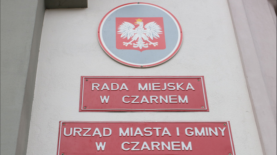 Różnica trzech głosów przesądziła o tym, kto zasiądzie w Radzie Miejskiej w Czarnem. Wybory uzupełniające wygrał Łukasz Staszewski
