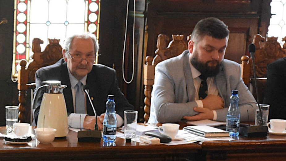 Instytut Pamięci Narodowej sprawdzi, czy chojnicki radny współpracował z komunistyczną Służbą Bezpieczeństwa