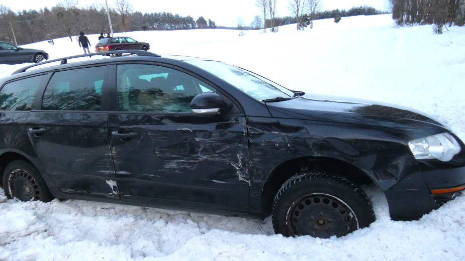 Blisko 2,5 promila alkoholu miał sprawca kolizji drogowej w Kłobuczynie, w gminie Kościerzyna