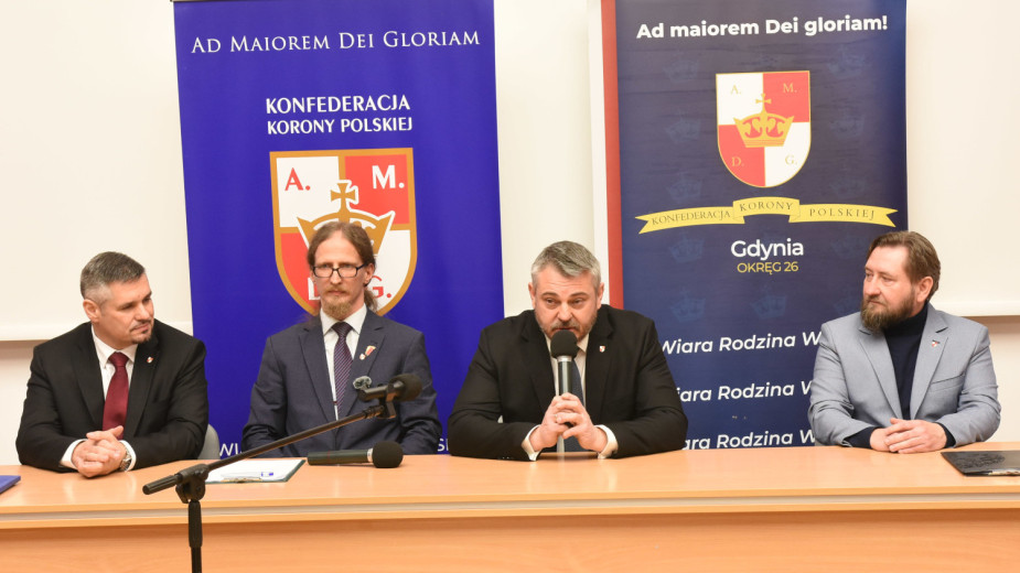 W Chojnicach zawiązało się koło Konfederacji Korony Polskiej. Przewodniczącym został Jacek Oberland