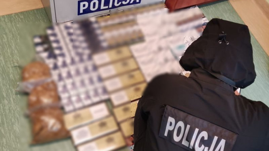 Nielegalne papierosy i tytoń ujawnione przez człuchowskich kryminalnych. Sprawa zaczęła się od kontroli samochodu