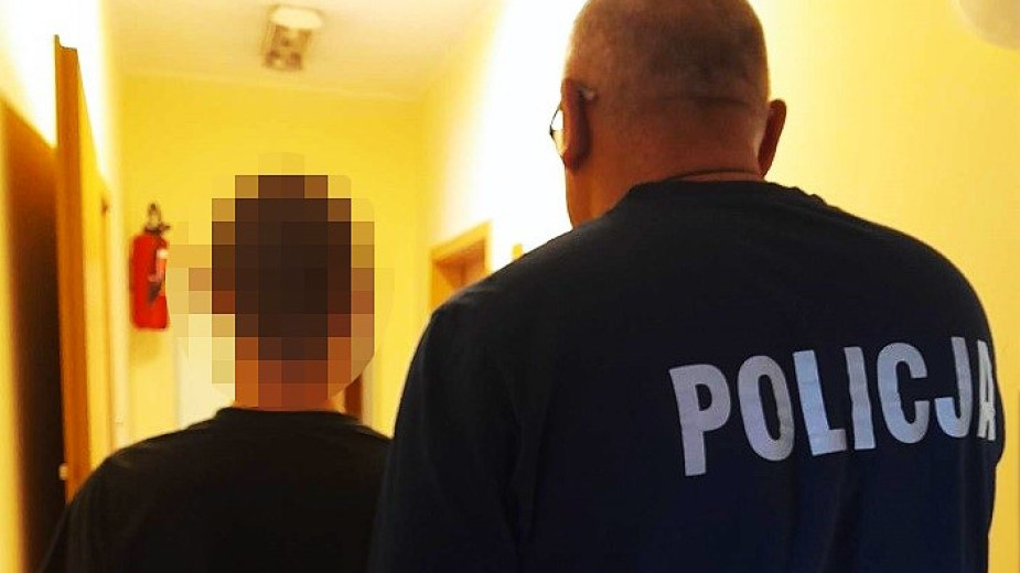 Dwóch kolejnych poszukiwanych mężczyzn zatrzymała kościerska policja