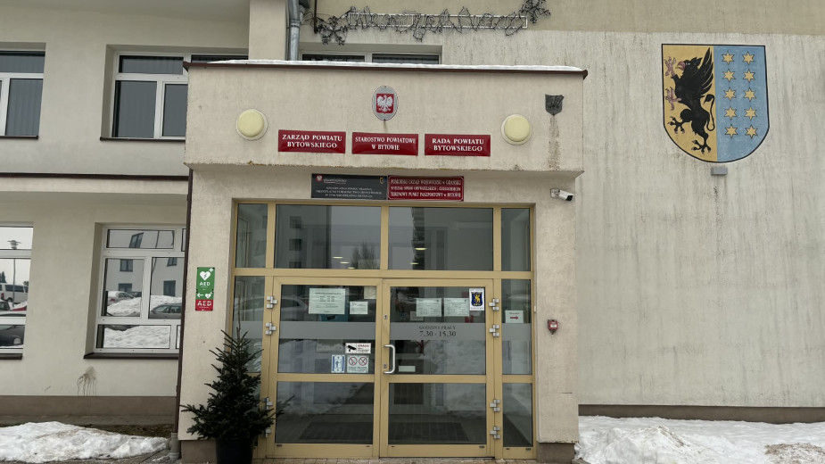 Powiat bytowski pozyskał dofinansowanie na modernizację i rozbudowę orlika przy bytowskim ogólniaku