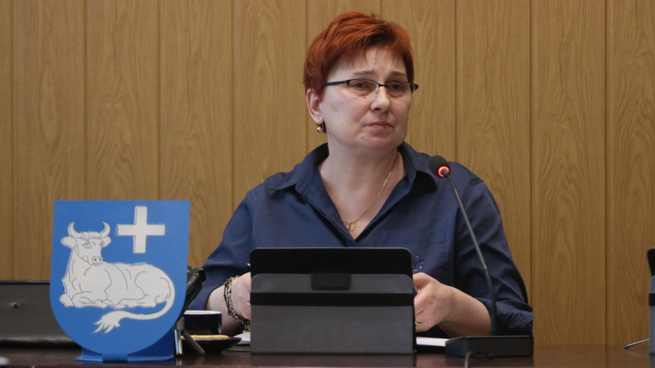 Wiceprzewodnicząca Rady Gminy Człuchów chce, żeby radni oficjalnie sprzeciwili się budowie kurników w Dębnicy