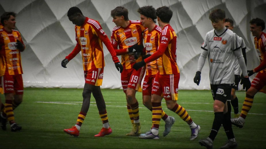 Chojniczanka wygrała 32 sparing z pierwszoligowym Zniczem Pruszków. Bardzo dobry mecz w naszym wykonaniu