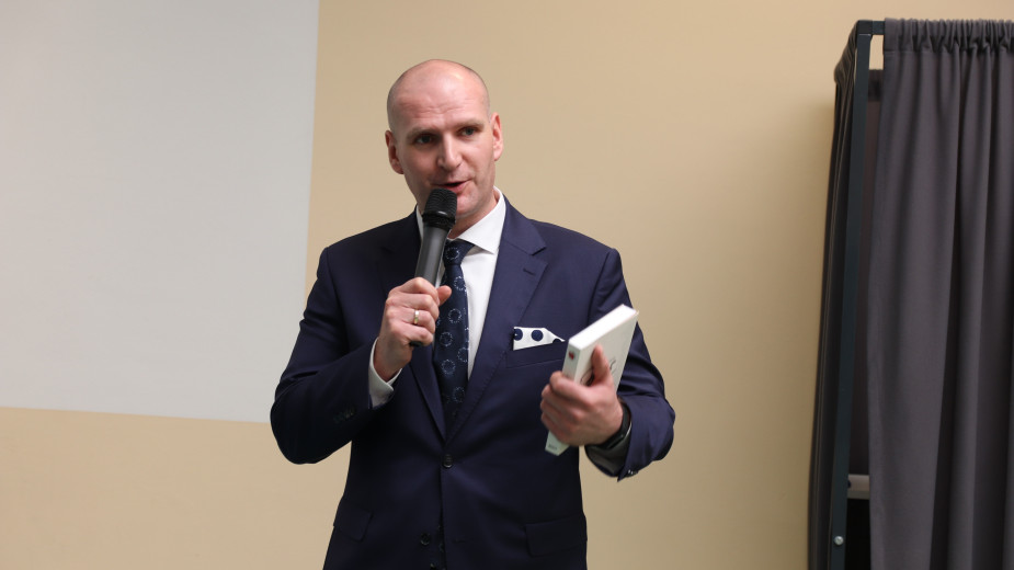 Plany powiatu tucholskiego związane z obroną cywilną i ochroną ludności. Powstanie m.in. budynek naprzeciwko starostwa