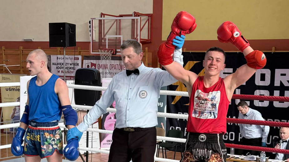 Debiut w seniorach ze srebrnym medalem. Nikodem Betański z Debrzna wicemistrzem Polski w muai thai