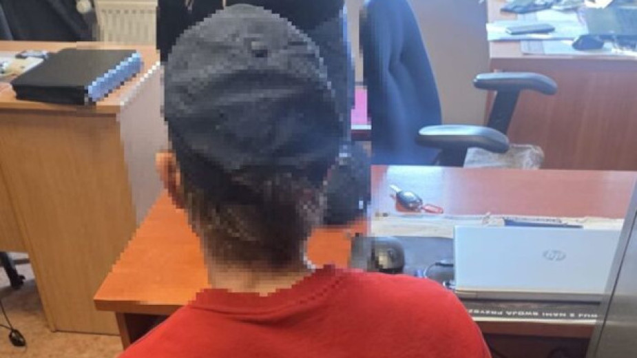 Policjanci z Chojnic zatrzymali poszukiwanego. 33-latek miał przy sobie środku odurzające