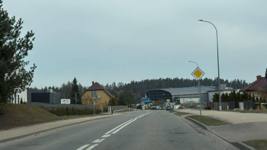 Jeszcze w tym roku będzie zmodernizowana ulica Józefa Hallera w Kościerzynie. Zauważyliśmy tam już postępujące spękania warstwy ścieralnej nawierzchni
