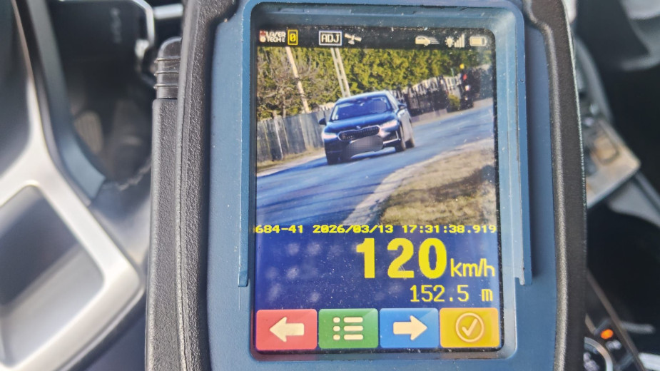 Przekroczył prędkość o 80 km/h w terenie zabudowanym i stracił prawo jazdy na trzy miesiące. Policjanci zatrzymali w Leśnie mieszkańca Malborka