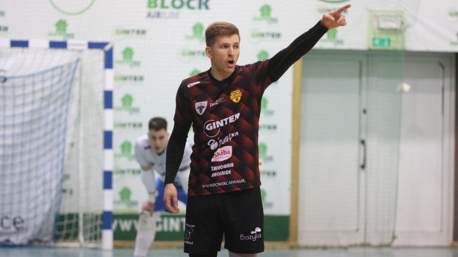 Futsaliści Red Devils Chojnice nie zepsuli święta w Poznaniu. Przegrali aż 16 z Wiarą Lecha, która awansowała do Futsal Ekstraklasy