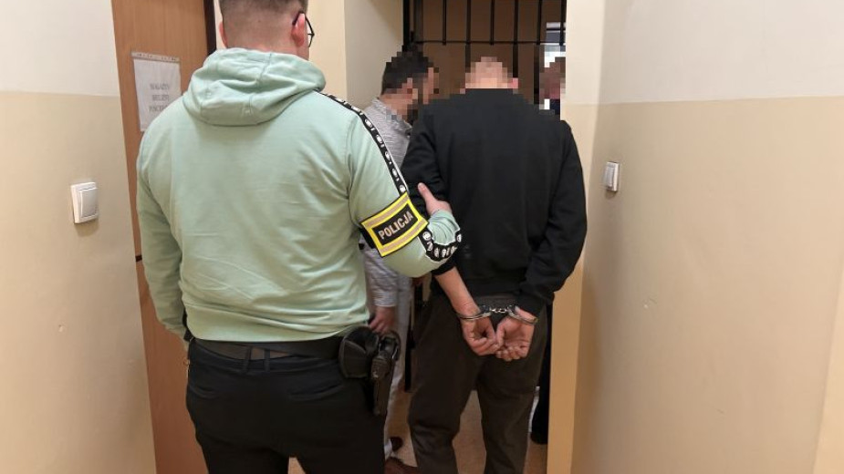 Wpadka złodzieja paliwa. Policjant zatrzymał go w Wielkich Chełmach FOTO