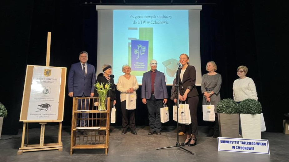 Czy Uniwersytet Trzeciego Wieku w Człuchowie da się rozszerzyć? Radni sygnalizują, że 100 miejsc to za mało