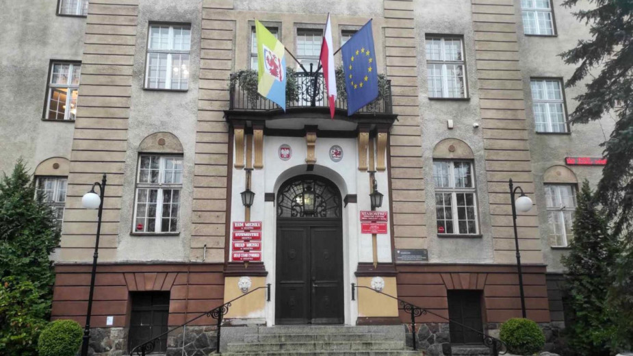 Dzisiaj 29.03 wybory uzupełniające w gminie Miastko. Do urn pójdą wyborcy z okręgu numer 9