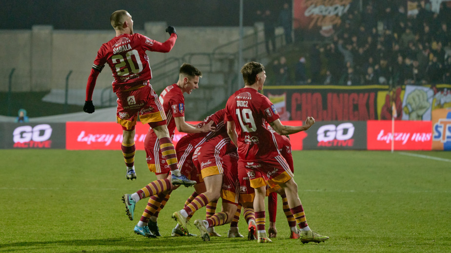 Chojniczanka walczy o historyczny awans do półfinału Pucharu Polski. Przeszkodą w ćwierćfinale jest Zawisza Bydgoszcz