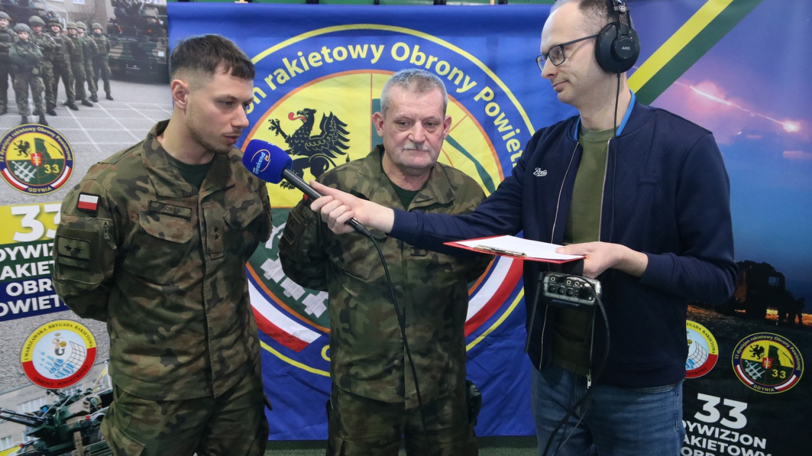Dzisiaj (18.04) drugi dzień wojskowych targ&oacute;w w Chojnicach . "Zachęcamy do wstąpienia w szeregi Wojska Polskiego" (ROZMOWA, FOTO, WIDEO)