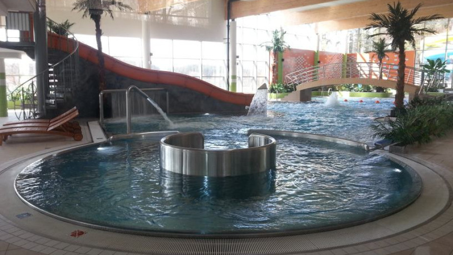 Będzie audyt basenu w Bytowie. Ocenę stanu technicznego obiektu zleciła gmina po kontroli komisji rewizyjnej