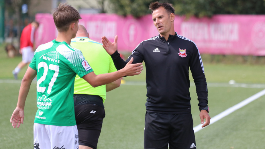 Nowy kontrakt trenera rezerw Chojniczanki. Tomasz Fojut przedłużył umowę o dwa lata