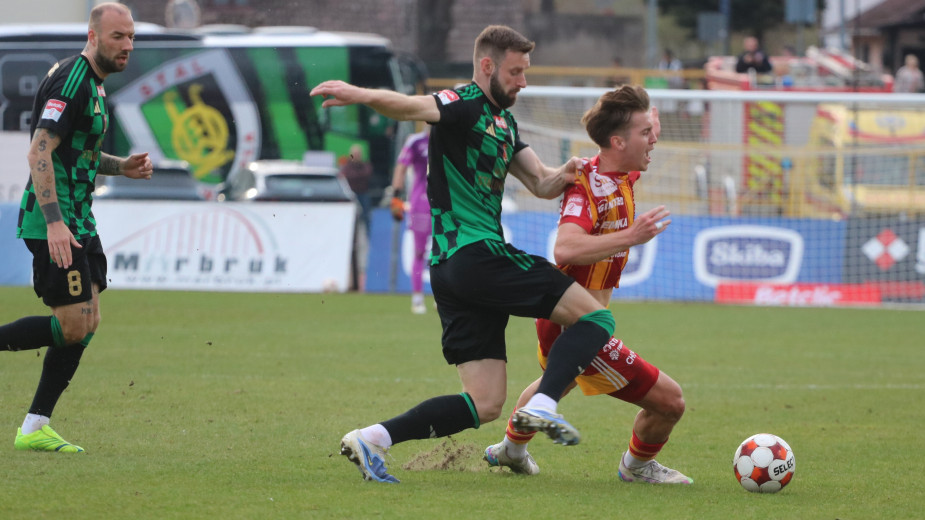 Chojniczanka nie dała rady Stali Stalowa Wola. Remis 33 po szalonym spotkaniu w Chojnicach RELACJA