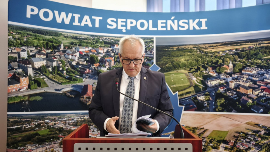 Zarząd Powiatu Sępoleńskiego uzyskał jednogłośnie absolutorium za wykonanie ubiegłorocznego budżetu oraz wotum zaufania
