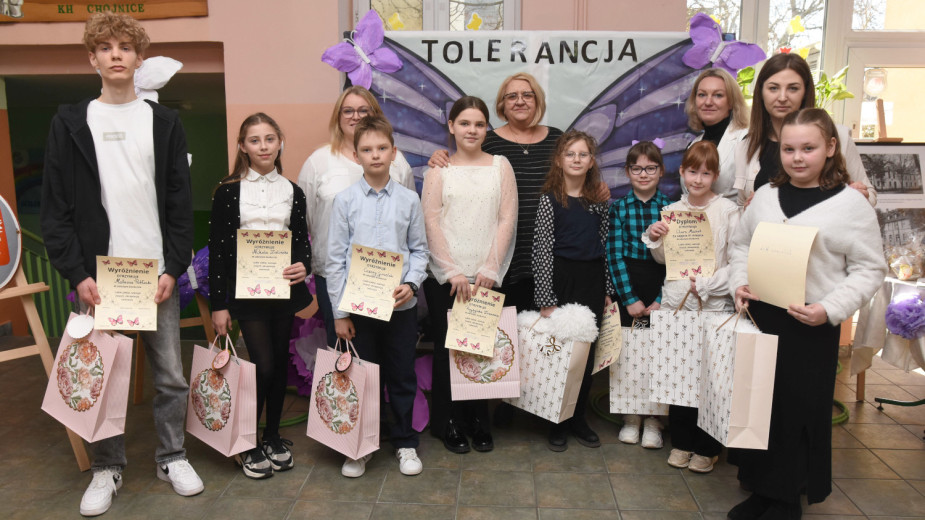 Tolerancja jest ważna. Uczniowie Szkoły Podstawowej numer 3 w Chojnicach pisali wiersze o akceptowaniu innych FOTO